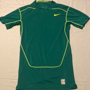 nike pro combat compression athletic t shirt mens size M